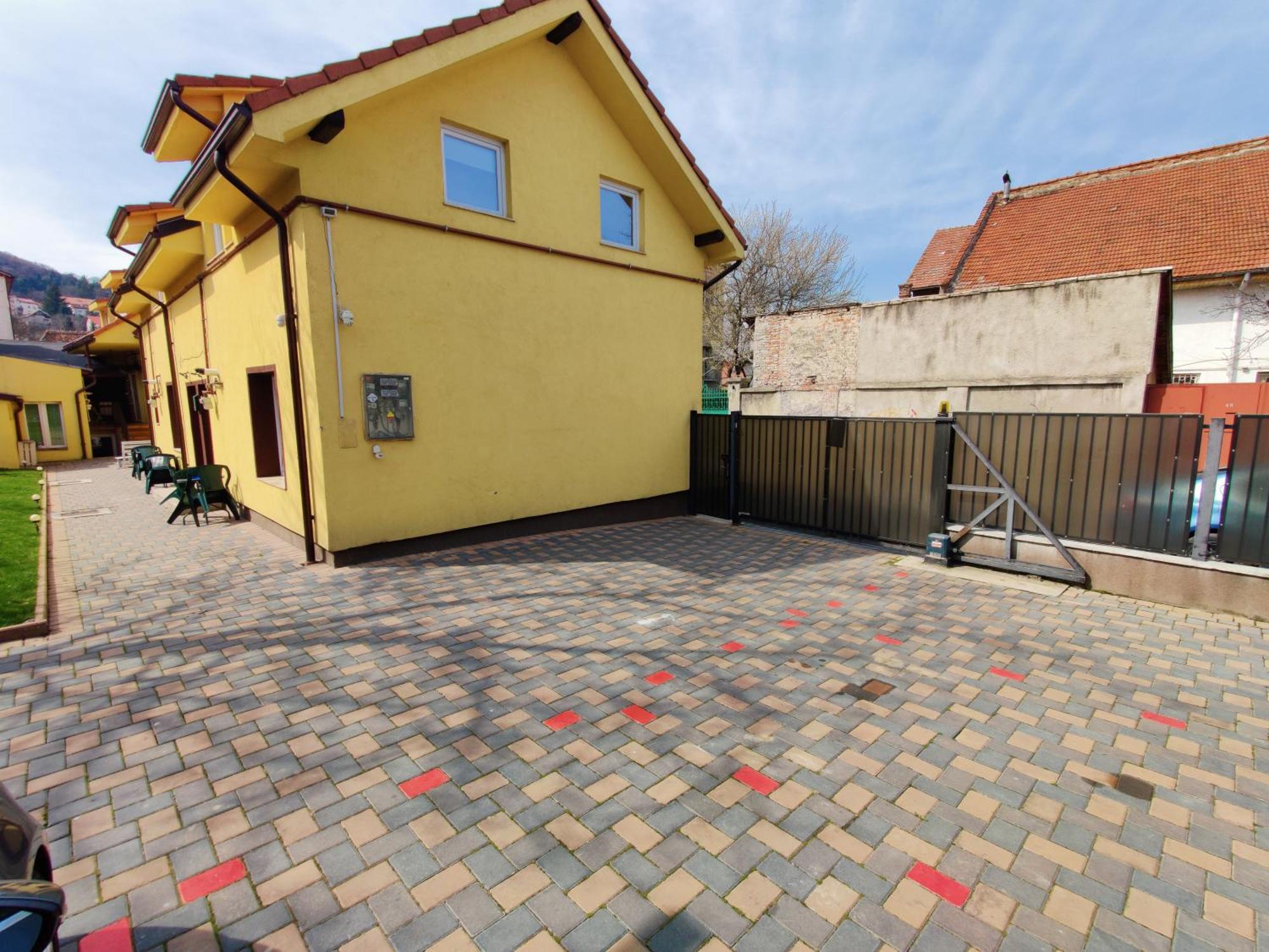Apartamente De Inchiriat Lucky House Μπρασόβ Εξωτερικό φωτογραφία